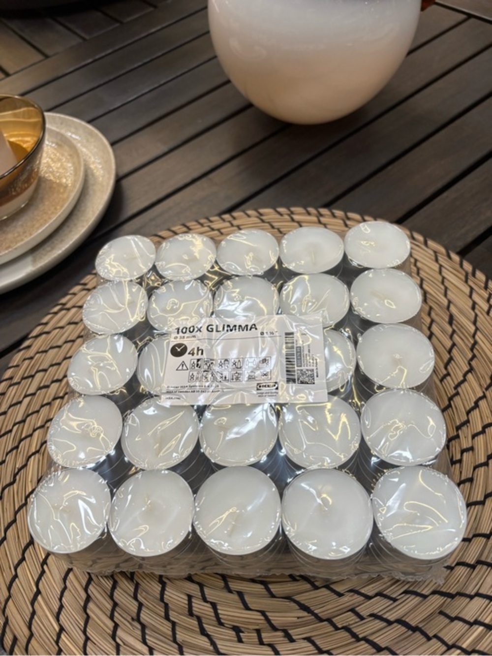 100 piece GLIMMA
Unscented tealights 4hr Ikea Sweden for party or emergency new